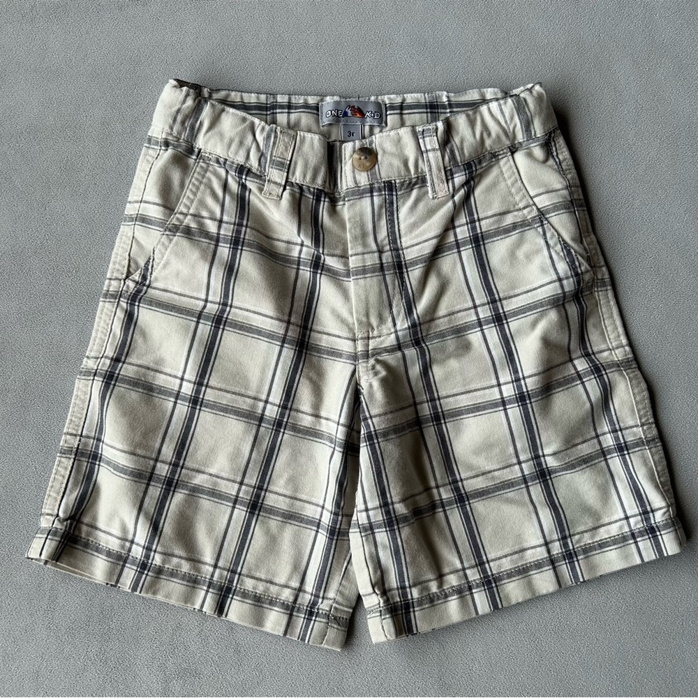 One Kid ~ Plaid Shorts ~ Boys Size 3T